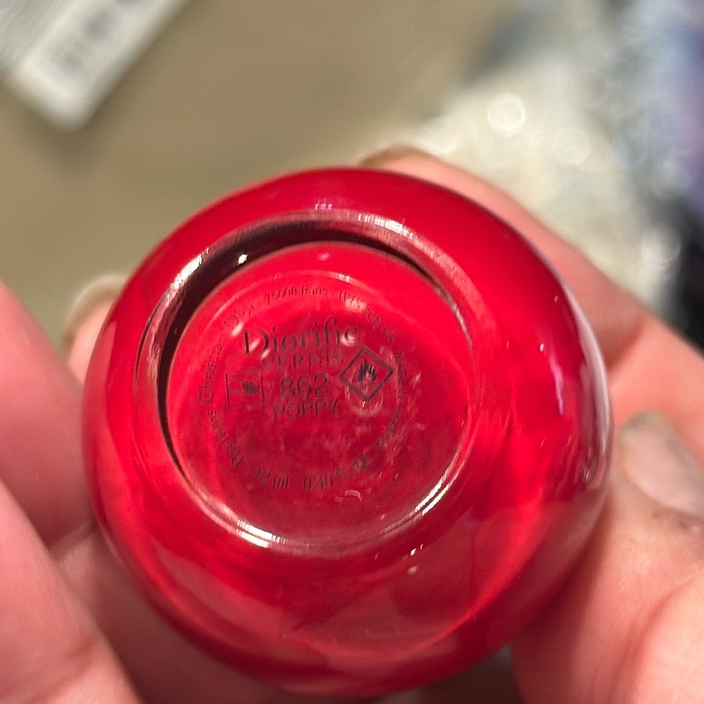 Dior nail polish New without box! Red red red red! (Poppy 862) - Picture 3 of 4